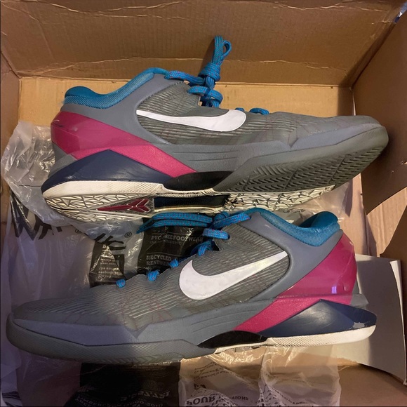 Kobe 7 Fireberry - Picture 2 of 4